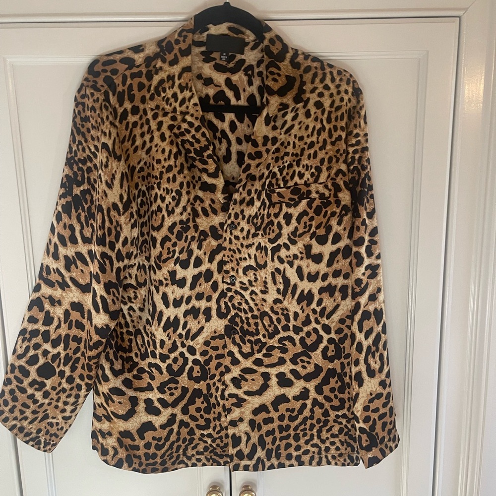 Nili Logan silk leapord set. Very chic. Excellent condition. Not worn. - Picture 5 of 11
